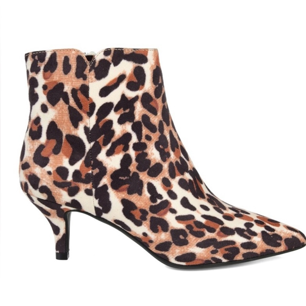 Journee Collection leopard print booties. - Picture 2 of 10